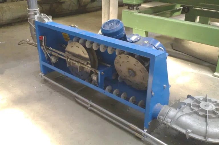 Falcon Advanced Chain Technology is the Key to Reliable Conveying